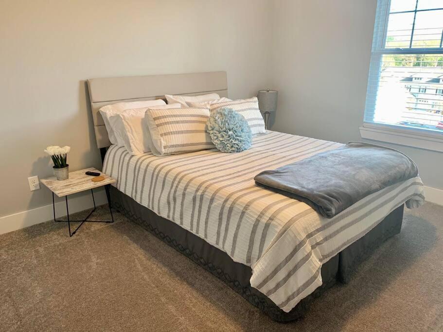 Newly Built Townhome Close To The Asheville Sites Candler Екстер'єр фото